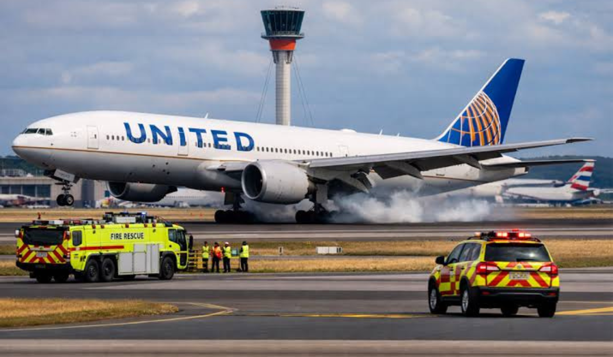 United airlines flight ua770 emergency diversion