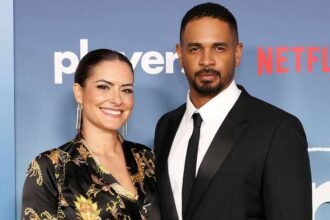Samara Saraiva with Damon Wayans Jr at a public event